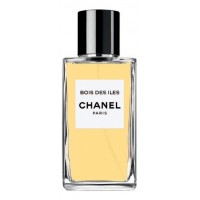 Chanel Les Exclusifs de  Bois Des Iles Chanel Les Exclusifs de  Bois Des Iles