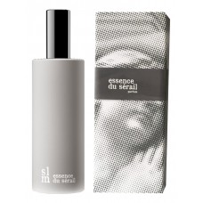Sous Le Manteau Essence Du Serail