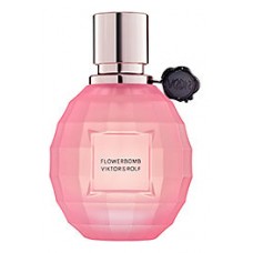Viktor&Rolf Flowerbomb La Vie En Rose фото духи