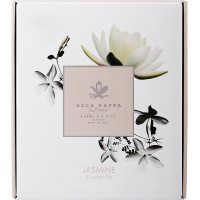 Acca Kappa Jasmine & Water Lily